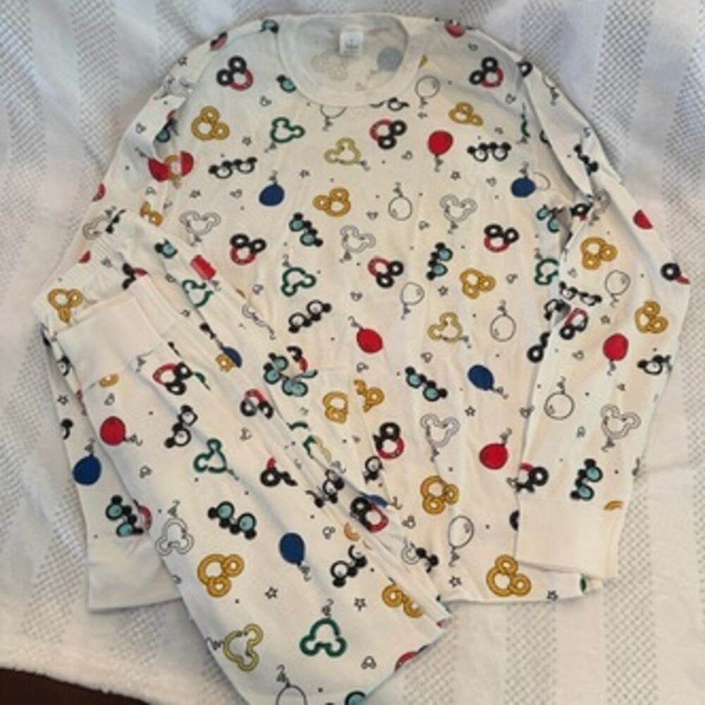 new disney hanna andersson mickey mouse pajama set size medium